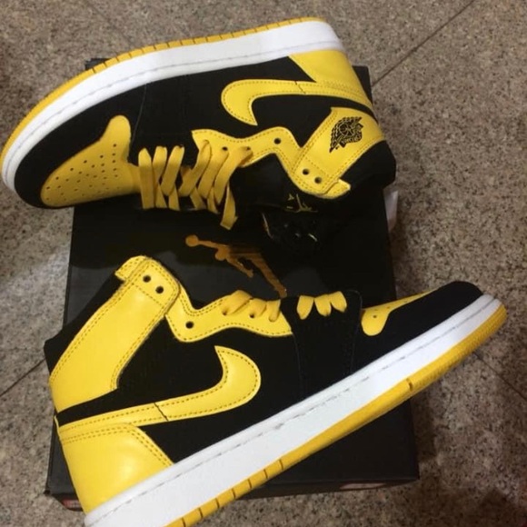 Shoes - Picture 13 of 14